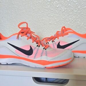 Nike Flex Trainor 5